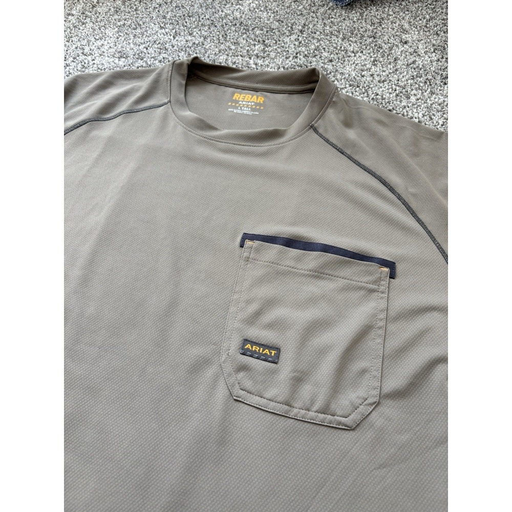 Men's Ariat‎ Rebar T Shirt Tan Size Large Tall Short Sleeve Lightweight Pocket